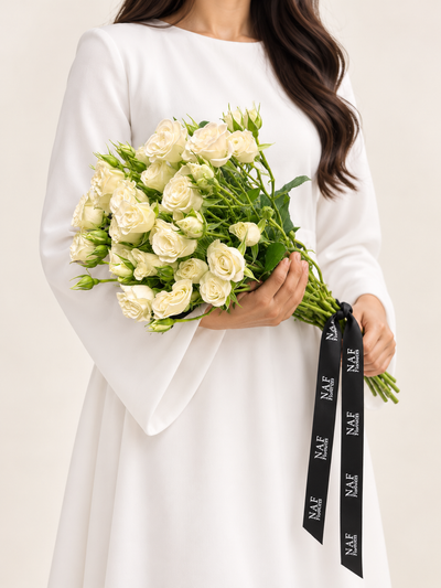 10 pcs White Spray Roses